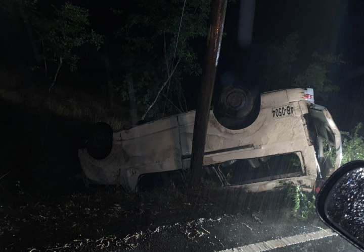 Un muerto y cinco heridos en accidente de tránsito en Boquerón