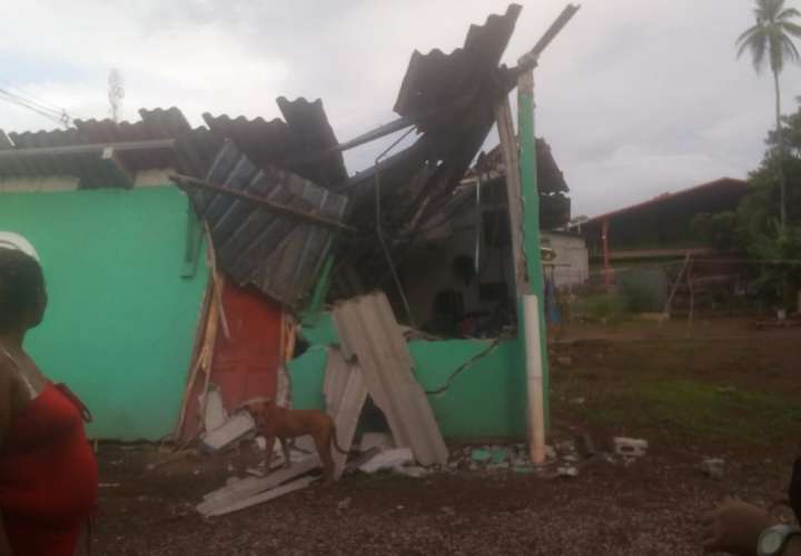 ¡Qué susto! Se desploma iglesia evangélica en Palenque 