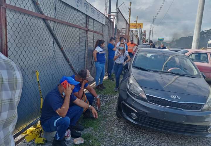 Trabajadores de Estrella Azul de Colón se unen a huelga 