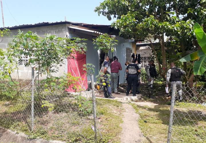 Se formó entre residentes de San José y policías con disparo incluido (Videos)