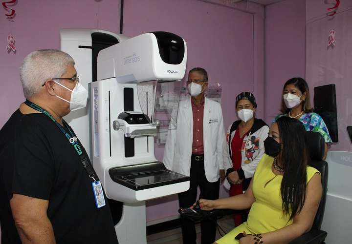 Policlínica Presidente Remón adquiere equipo para hacer mamografías