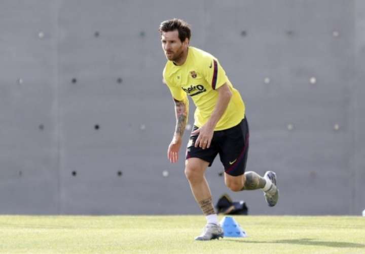Lionel Messi en el entrenamiento de hoy viernes. 