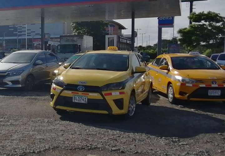 Taxistas mantendrán circulación de acuerdo a placas pares e impares en Chitré