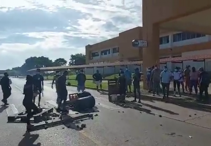 Detienen a 16 por actos vandálicos en hospital de La Chorrera 