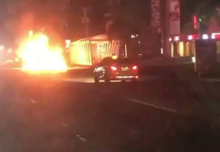 Un calcinado y tres con quemaduras en accidente de tránsito en Coclé