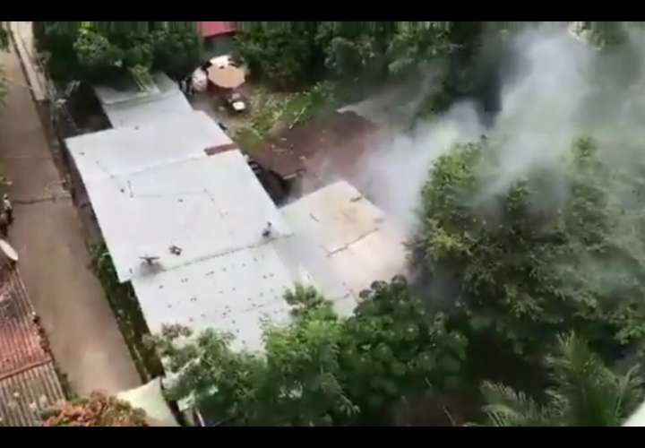 Se incendia humilde residencia en Panamá Viejo (Video)