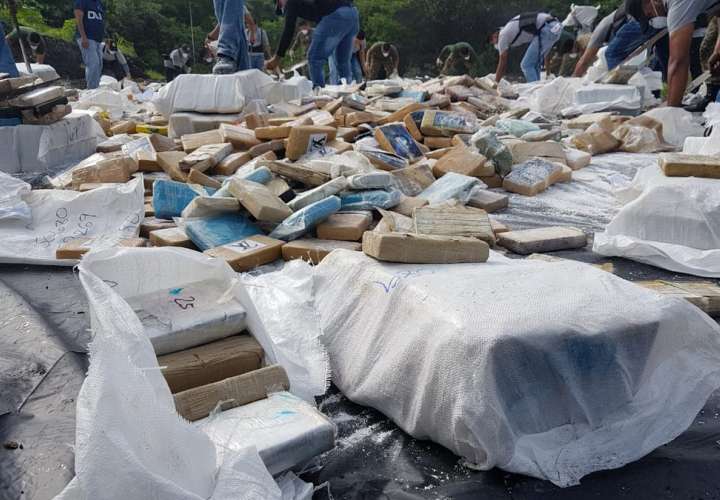  Incineran más 10,6 toneladas de drogas en La Chorrera