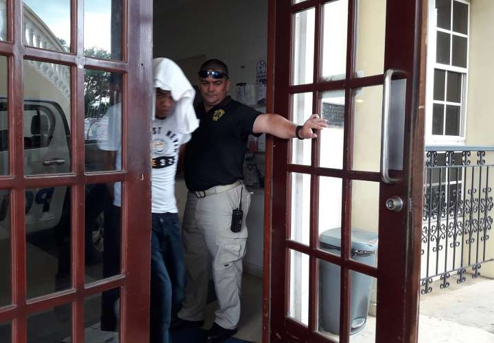 Ordenan detención a presunto homicida de docente en Barú