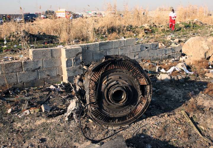 Irán reconoce que derribó el avión ucraniano debido a "un error humano"