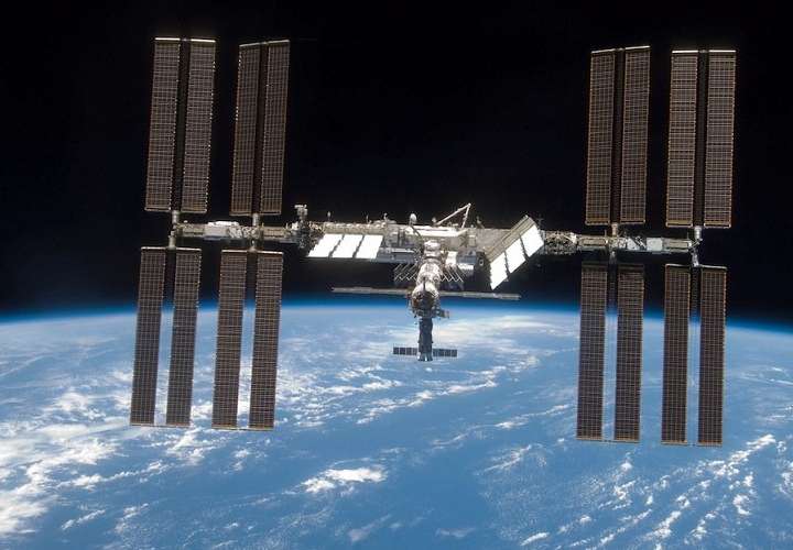 Rusia avisa de que las sanciones hacen peligrar la Estación Espacial