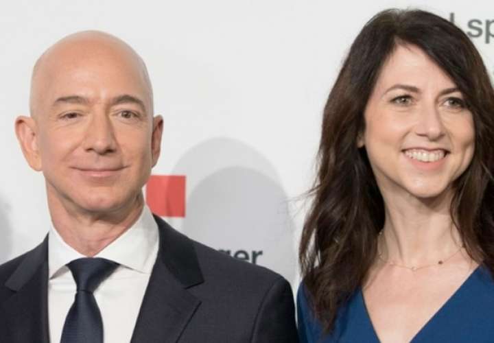 ¡Qué billetón! Exesposa de Jeff Bezos, le quitó 35 mil millones en el divorcio