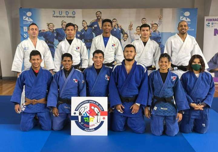 Los atletas panameños que verán acción en el Campeonato Panamericano de Judo en Lima, Perú. Foto: Cortesía