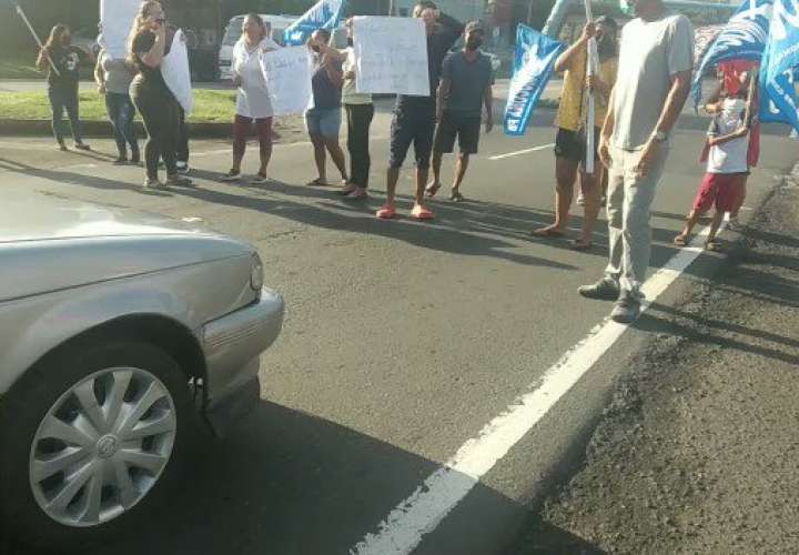 Mocona y Suntracs siguen lucha en las calles a pesar de diálogo