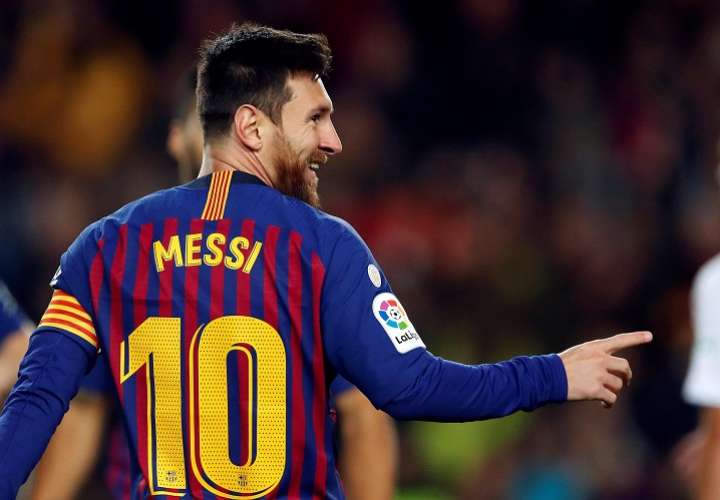 a, Leo Messi, celebra el segundo gol del equipo blaugrana durante el encuentro correspondiente a la jornada 19. Foto: EFE