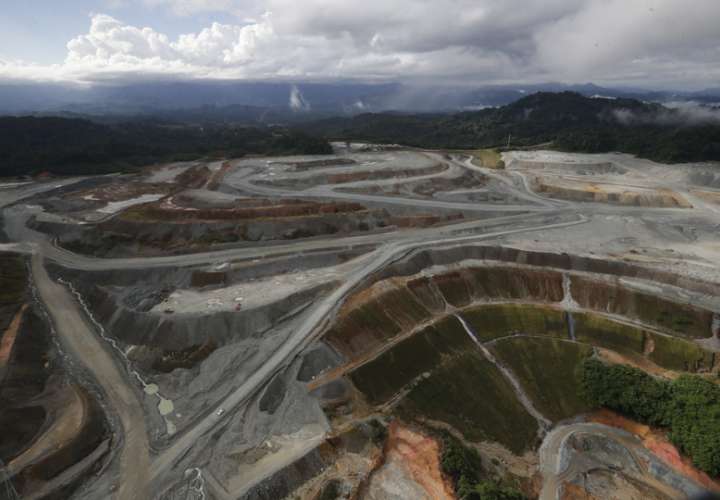 ista de la mina a cielo abierto Cobre Panamá, una de las más grandes de Latinoamérica, pertenece a la Minera Panamá. EFE