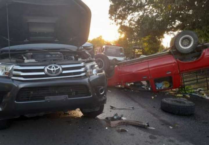 Motorizado choca contra puente en Los Santos; se reportan 2 accidentes más