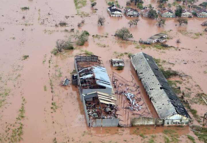 Vista aérea de los daños causados por las inundaciones después de que el ciclón Idai tocó tierra en la provincia de Sofala, (Mozambique Central) este jueves.EFE