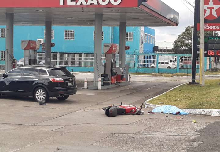 Muere motorizado en una colisión en la avenida José Agustín Arango  [Video]