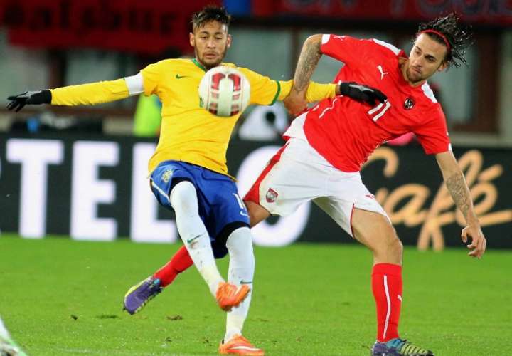 Neymar Jr. tuvo un gran desempeño frente a Austria. /AP