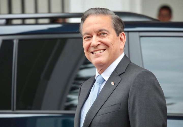 Cortizo, el presidente que quiere sacar a Panamá de las listas grises