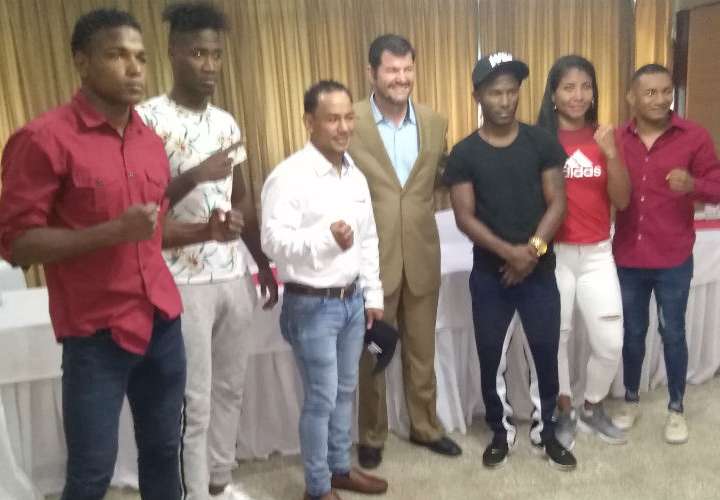 Púgiles panameños disputarán títulos mundiales en Nocaut a las Drogas de la AMB