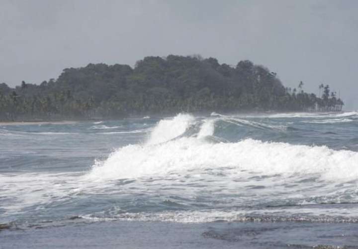 Prevención: Vientos, oleajes y corriente de resaca en Caribe panameño