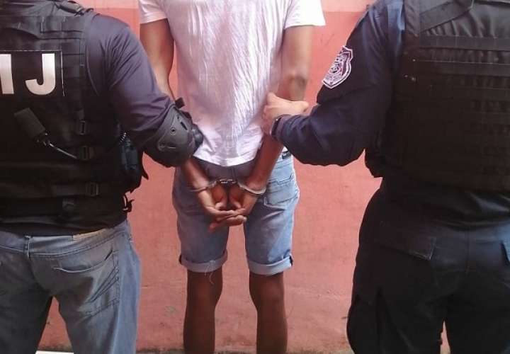 Uno de los condenados fue aprehendido en la #OperacionLosÁngeles realizada por la Sección de Homicidio y Femicidio.