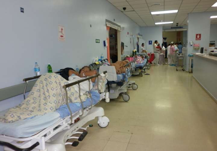 El viernes pasado, el mandatario hizo una visita a las instalaciones del cuarto de urgencia del Complejo Hospitalario Arnulfo Arias Madrid. Foto: Archivo