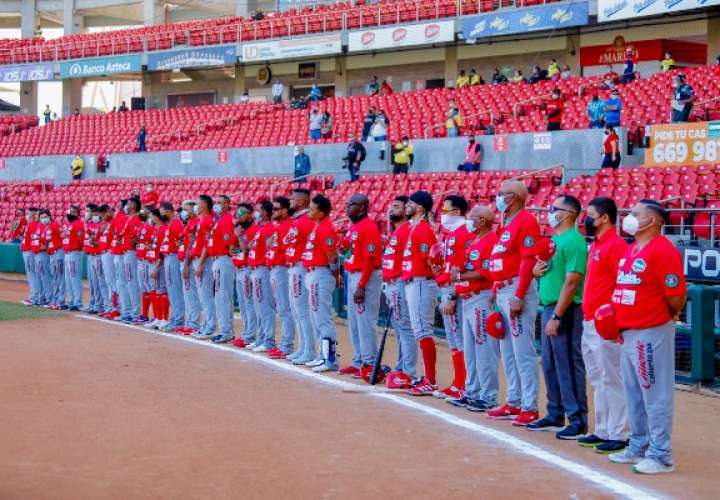 El equipo de Panamá (Federales de Chiriquí) inició con pie derecho su participación en la Serie del Caribe. Foto: Probeis