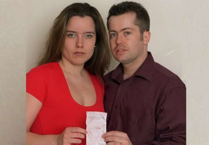 El matrimonio de Martyn y Kay Tott se terminó por las tensiones que surgieron tras ganar la lotería y nunca poder reclamar el premio.