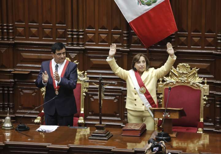Panamá expresa preocupación por crisis política de Perú