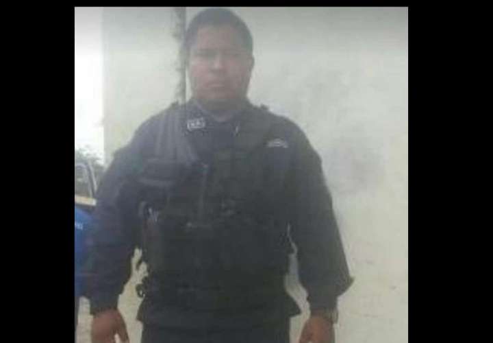 Otra baja en la Policía Nacional; sargento muere por COVID-19 