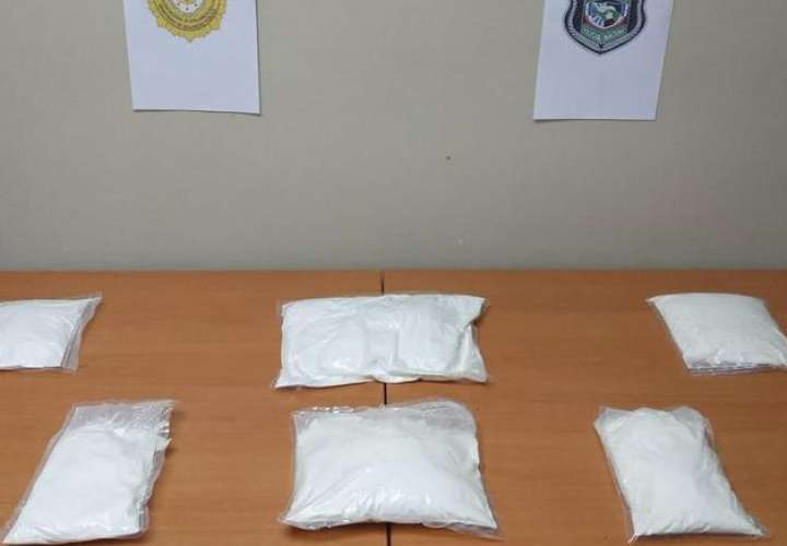 Condenan a portuguesa por traficar cocaína adherida a su cuerpo