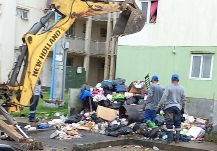 Colonenses se quejan de mal servicio de recolección de basura