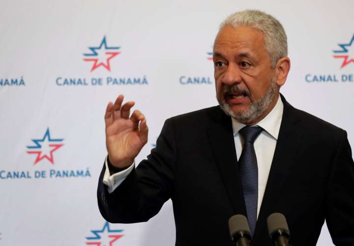 Salario de $26 mil 600 mensuales a jefe del Canal crea polémica en Panamá