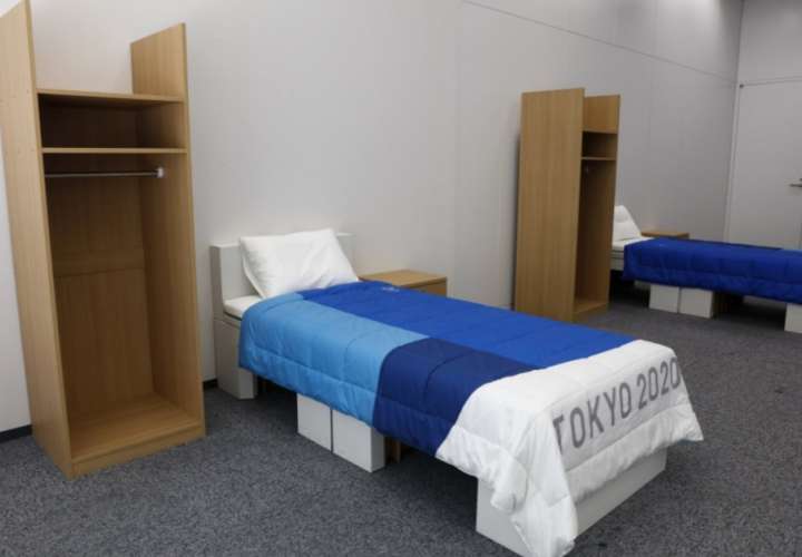 Modelo de la cama olímpica de Tokio. / AP