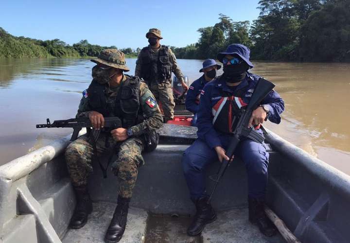 Las unidades del Senafront constantemente patrullan el área fronteriza entre Panamá y Colombia.