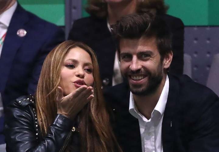 ¡Sigue la vaina! Shakira es más rica que Clara Chía y Piqué juntos
