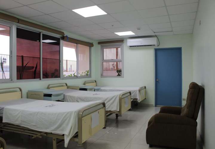 Sala de salud mental para adolescentes reabre en el HSMA