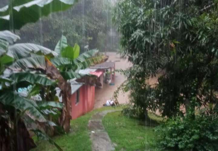 14 sectores de Chilibre afectados por fuertes lluvias 