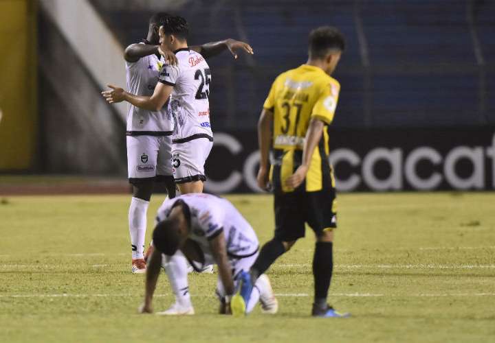 Tauro, Árabe y Universitario ya tienen rivales para cuartos de Liga Concacaf
