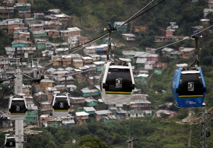 Suben a Panamá Compra pliego para el Metro Cable de San Miguelito