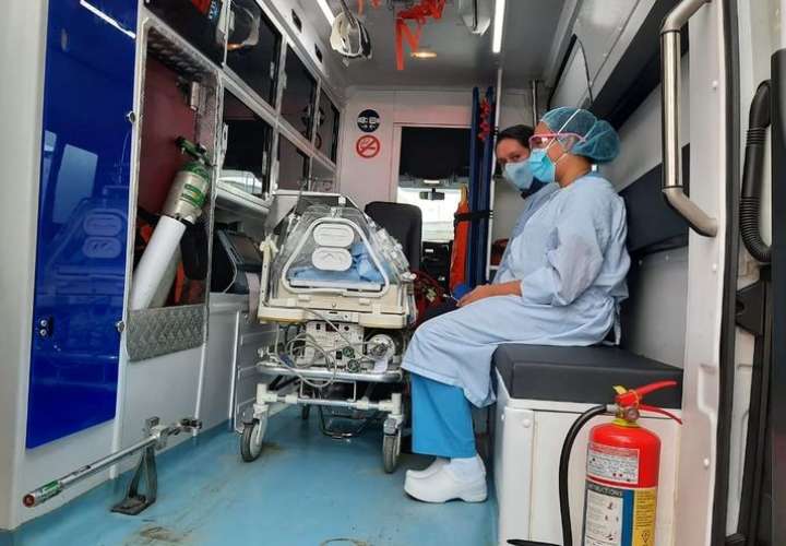 Inician traslado de neonatos del Complejo al hospital Irma de Lourdes Tzanetatos