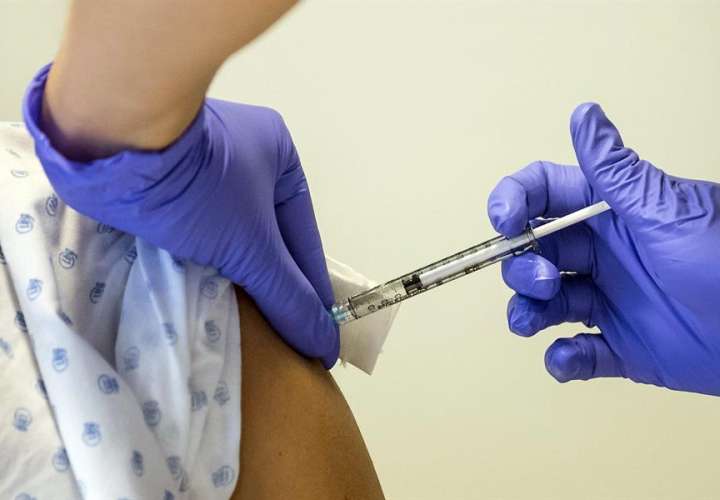 OMS: La gente no empezará a ser vacunada antes de primera parte de 2021