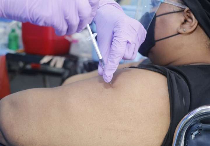 249 personas con discapacidad fueron vacunadas en San Miguelito