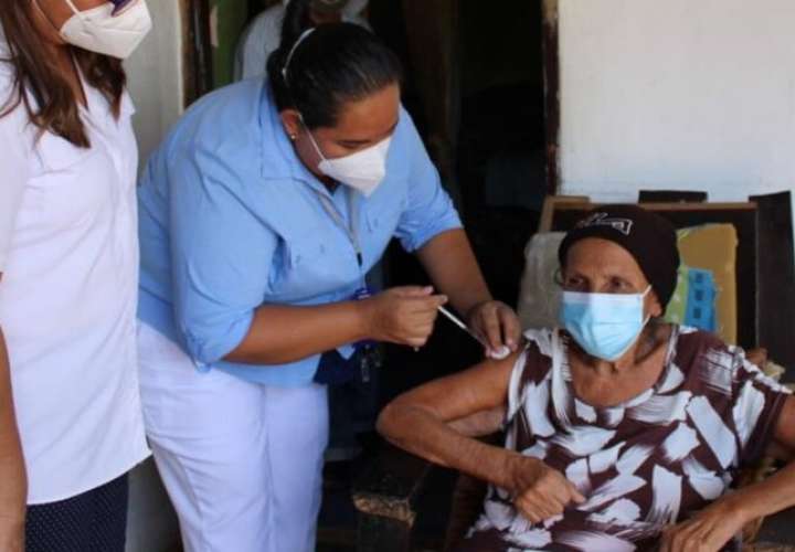 AIG: 90% de adultos mayores se han verificado en San Miguelito para vacunarse