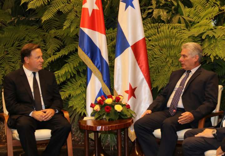  Varela respalda apertura económica de Cuba a través de la conectividad