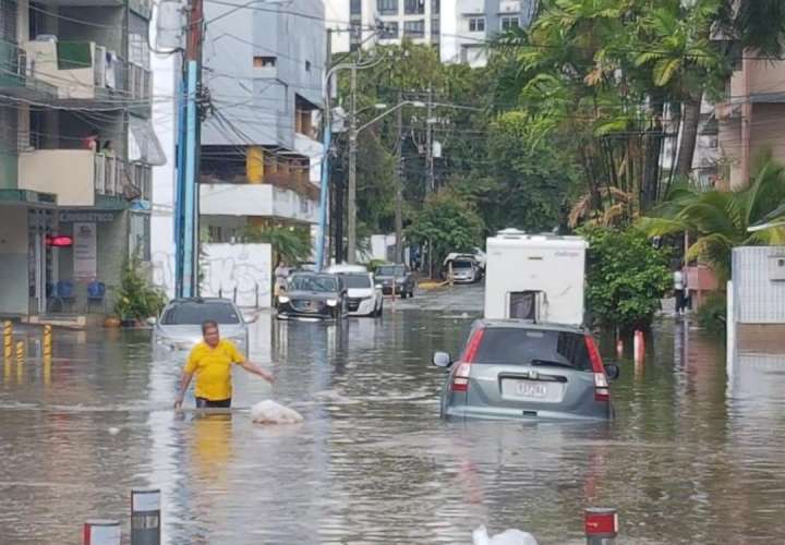 Inundaciones Vía Argentina