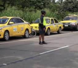 Taxistas de otras áreas de la provincia de Los Santos reforzarán el servicio.