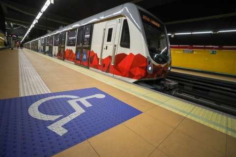  Fotografía del Metro de Quito (Ecuador). EFE
